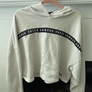 under armor crop hoodie